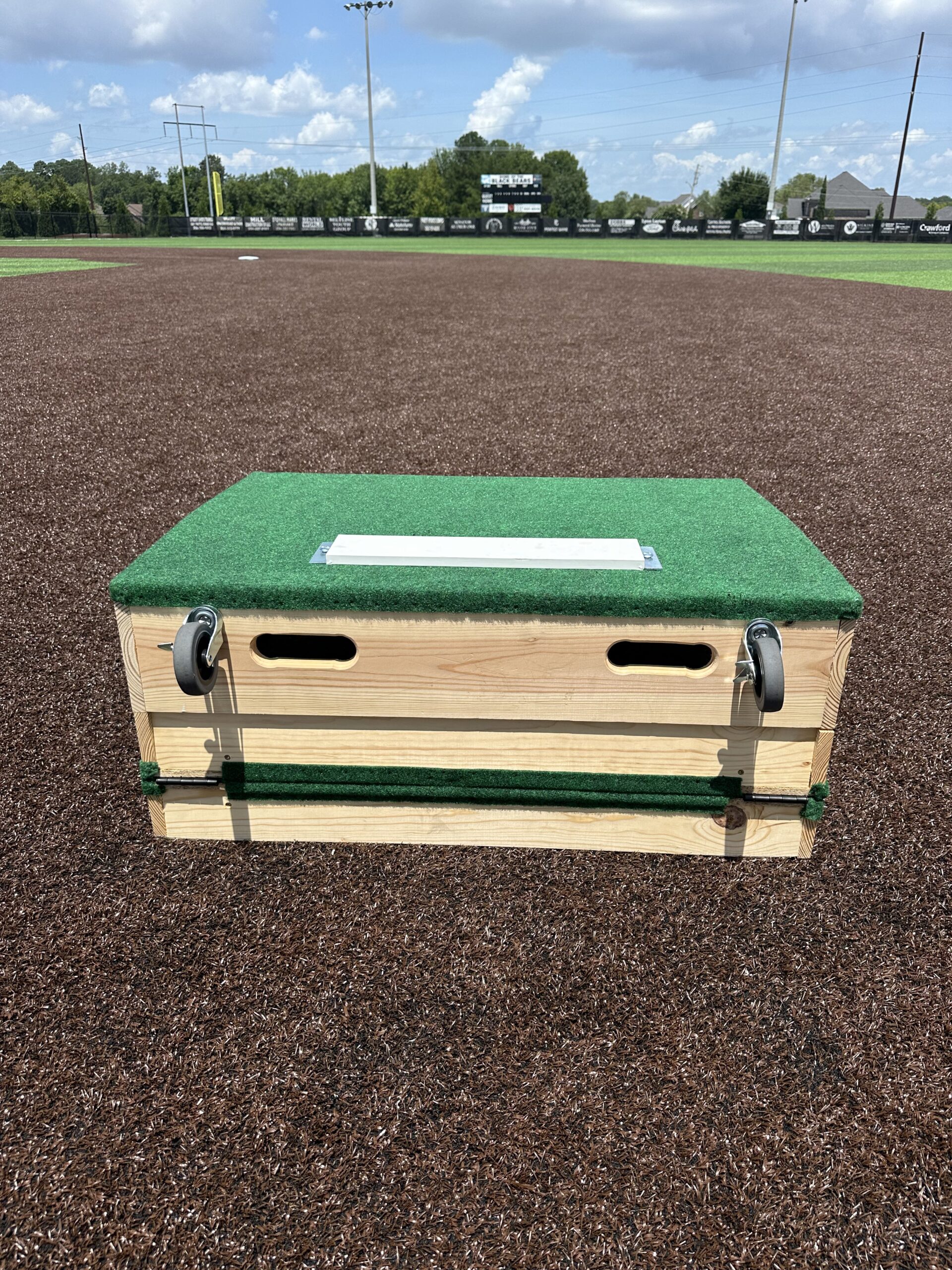 8 Inch Tall Extra Wide Portable Pitching Mound