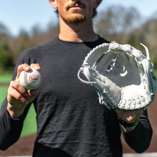 Valle Small Training Balls with Glove Valle Small Training Balls with Glove