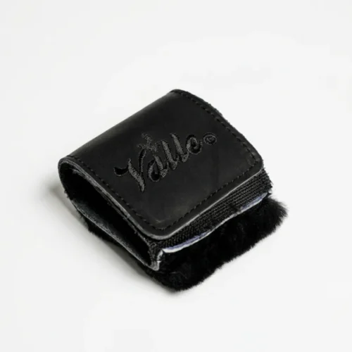 Eagle Back Hand 3 Eagle Back Hand 3